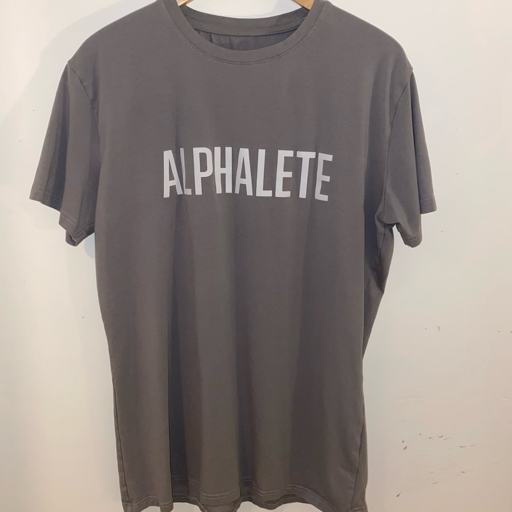 Alphalete Tshirt